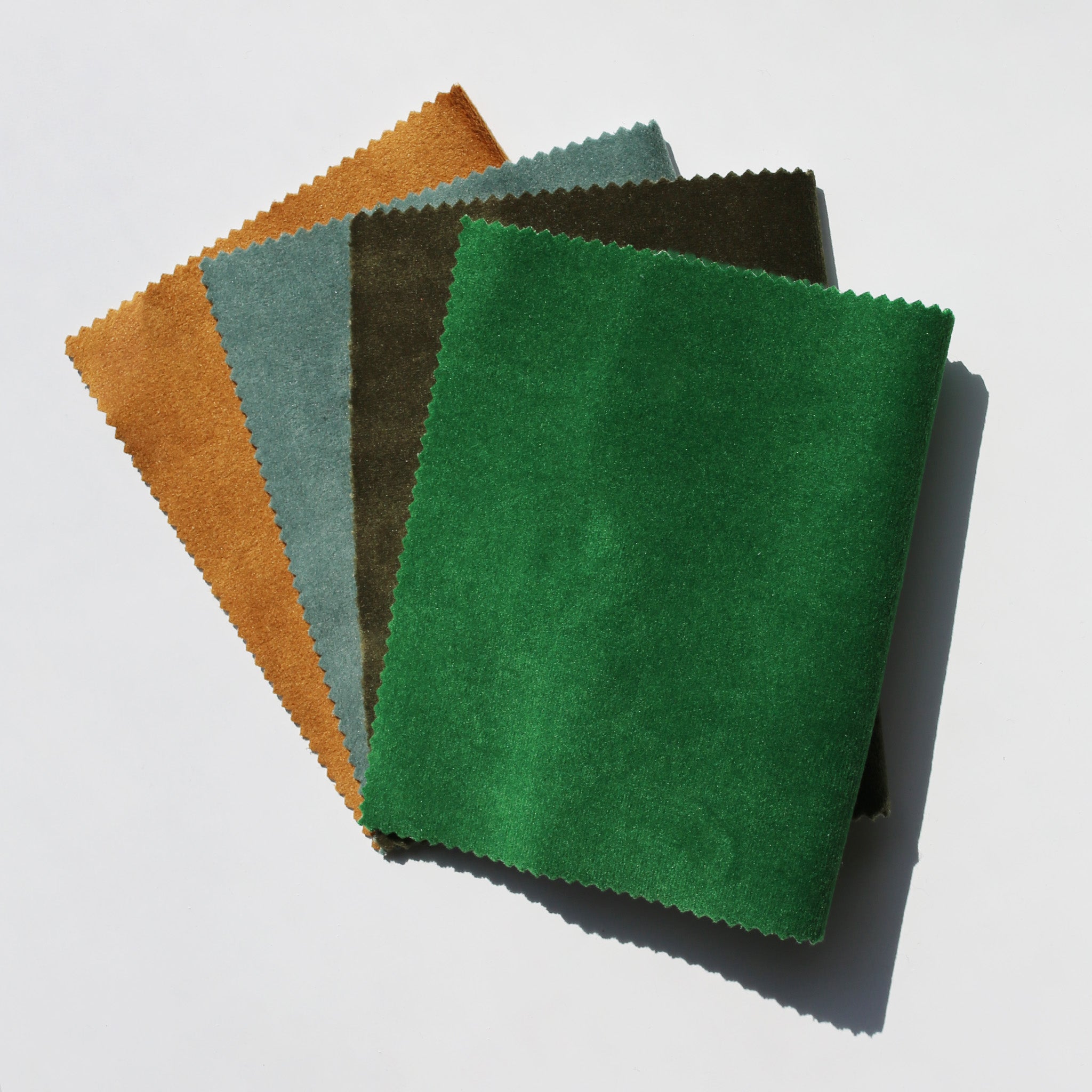 Mitchell Daybed, Velvet, Wood trim Luxury Interiors, Contemporary Interiors, Online Shopping, Craftsmanship, Minimal Design, Bazaar