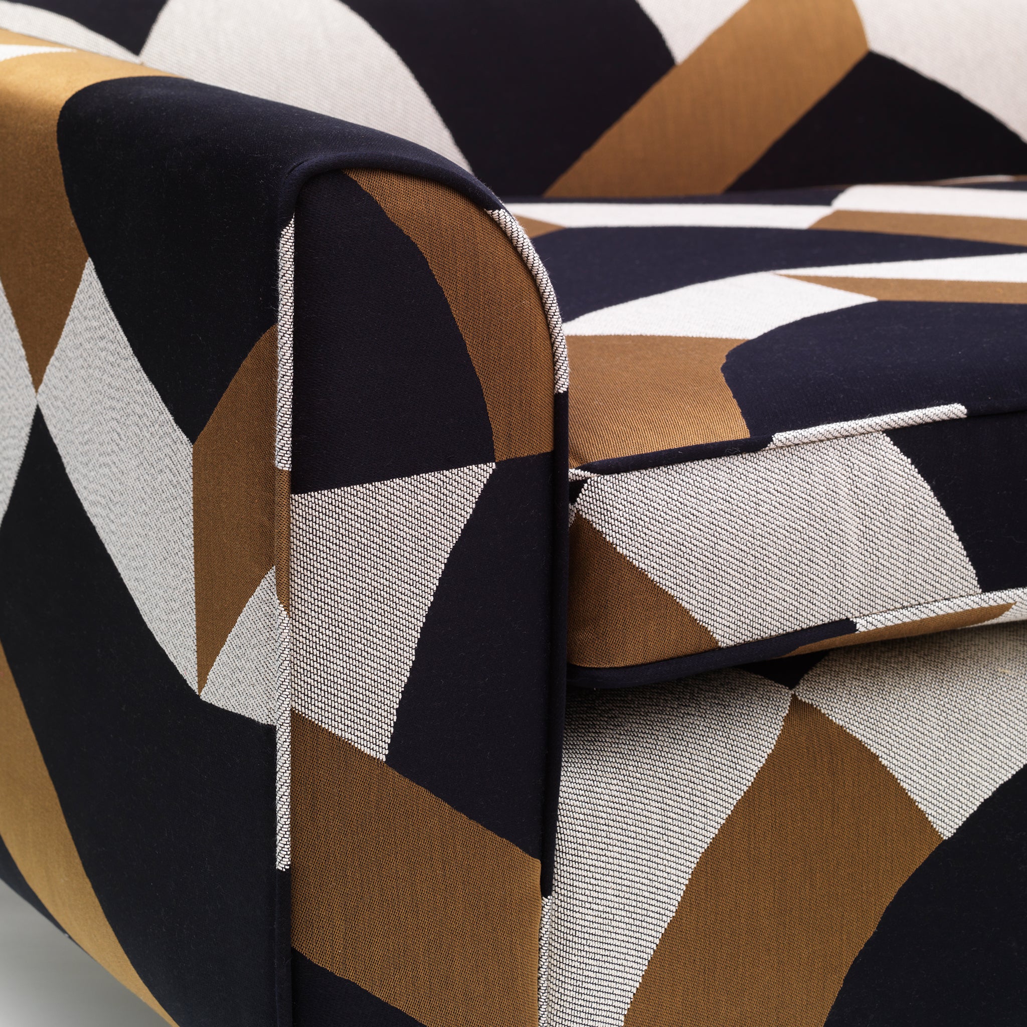 Bazaar, Luxury Furniture, Day Bed, Contemporary Design, Bold Fabric